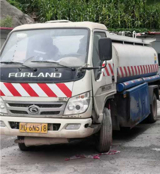 加油车
